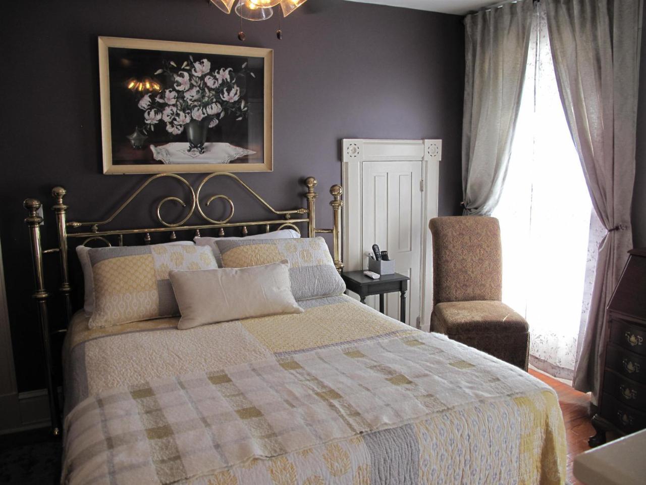 Georges On York Bed & Breakfast